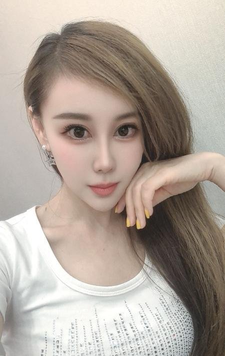 雨花吾悦兼职美甲师-69俱乐部