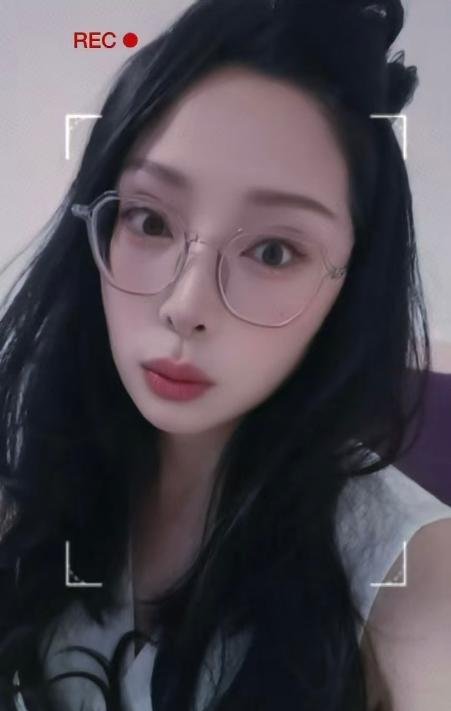 打卡三通少妇芯芯-69俱乐部