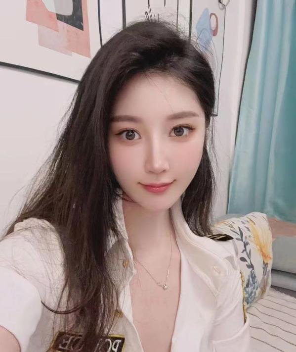 静安长腿风骚御姐-69俱乐部