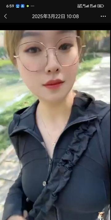 风骚眼镜姐-69俱乐部