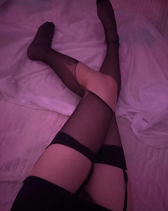 黄泥磅娜娜-69俱乐部