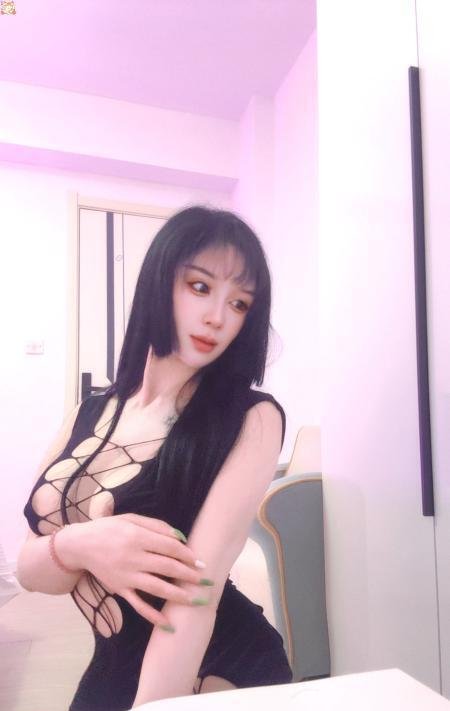 大奶翘臀炮架星星-69俱乐部