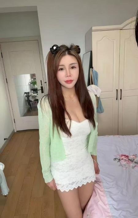 嘉定骨感淫荡人妻-69俱乐部