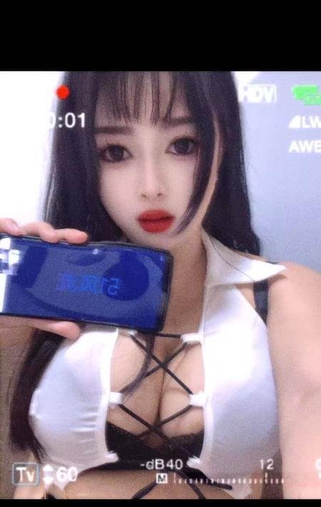 E奶初体验-69俱乐部