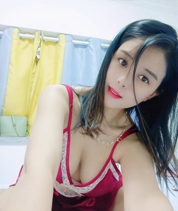 龙岗小骚女丫丫-69俱乐部