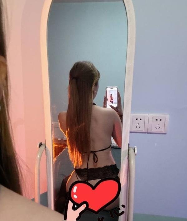 丝袜制服西西-69俱乐部