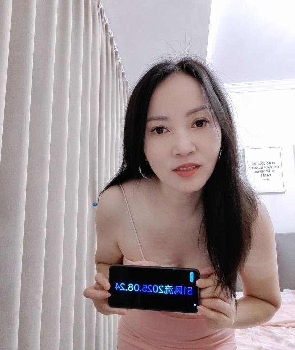 渝北离异少妇莉莉-69俱乐部