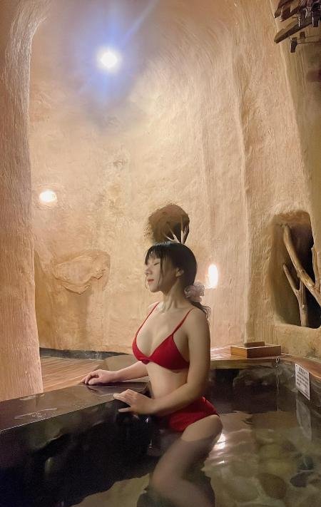 妩媚大奶少妇叶子-69俱乐部