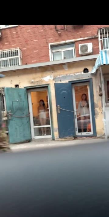 天津橱窗女郎-69俱乐部