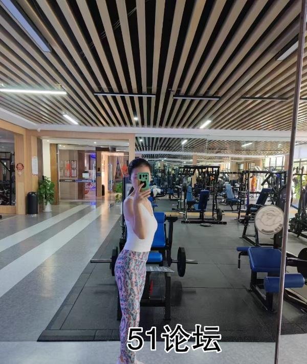 游泳老师小姐姐兼职-69俱乐部