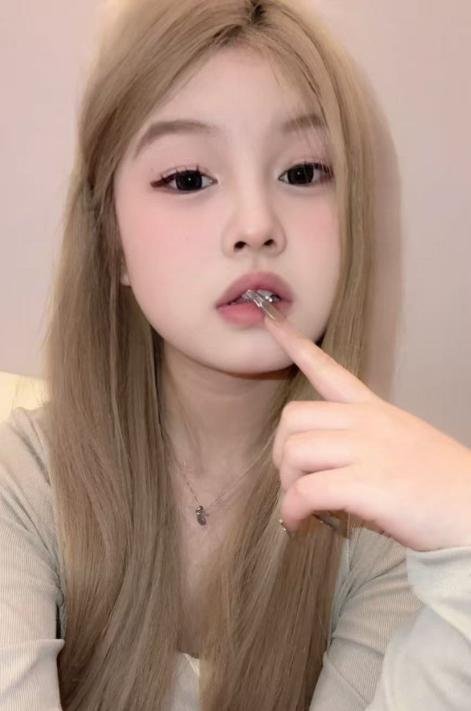 南昌蛋蛋后小嫩妹-69俱乐部