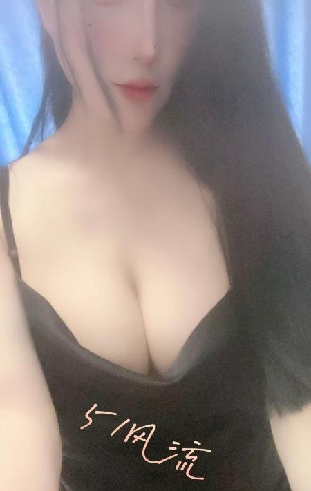 爆乳A4腰十里河苏苏-69俱乐部