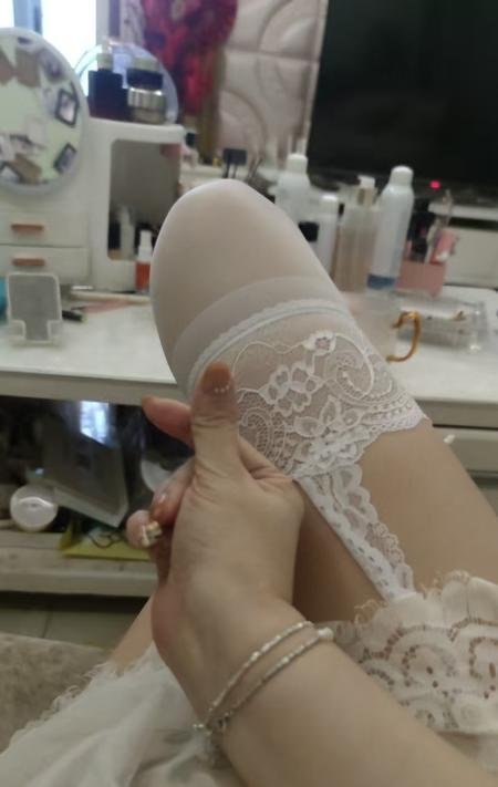 栖霞性感小野猫-69俱乐部