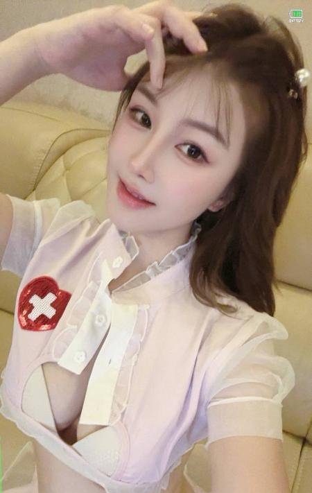 徐汇后入高潮大奶糖糖-69俱乐部