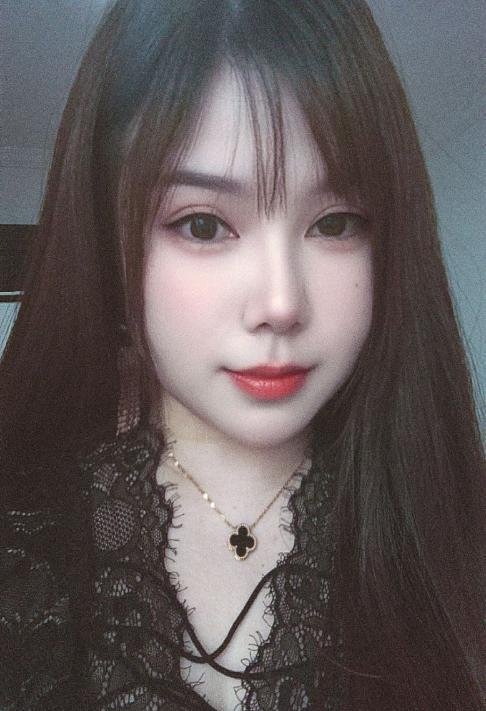 微胖月月-69俱乐部