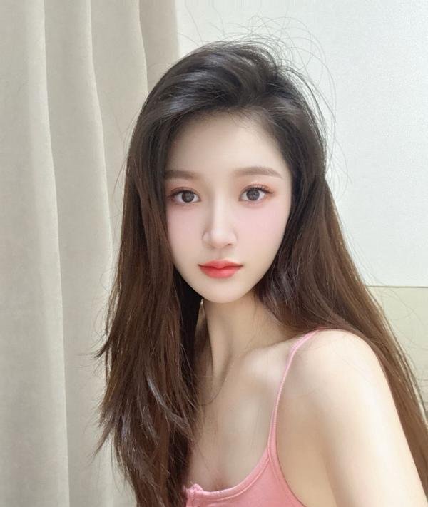 胸挺肤白颜值悠悠-69俱乐部