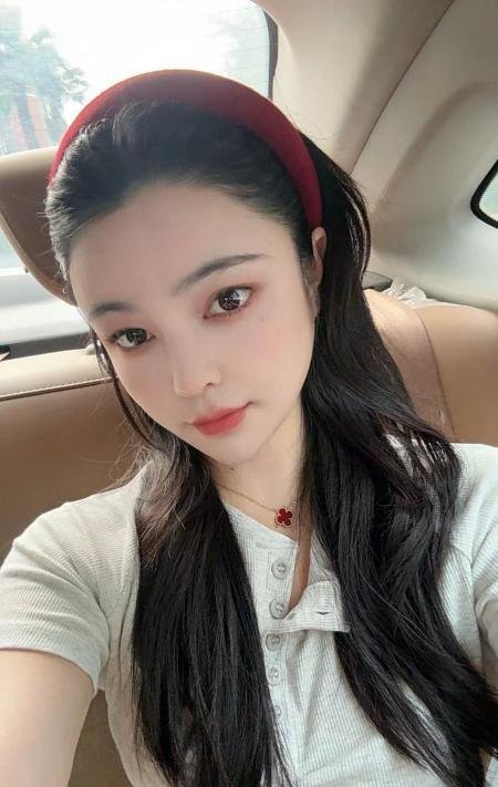 普陀性感小女友-69俱乐部