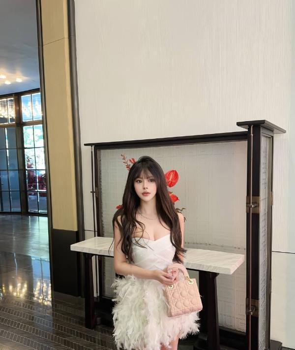 天河梦西老师-69俱乐部