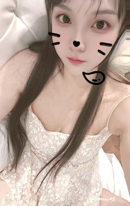 上城居家文静人妻-69俱乐部