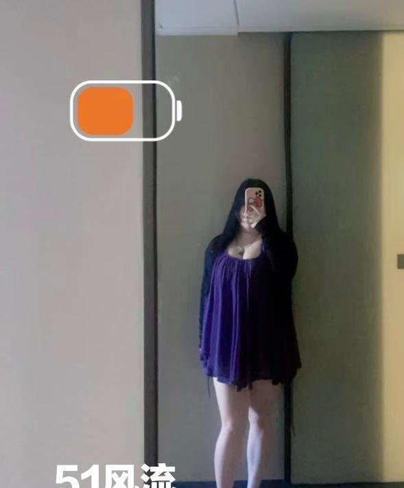 潜水街卡戴珊小萍-69俱乐部