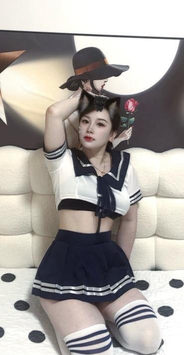 瑶海少妇爱雪-69俱乐部