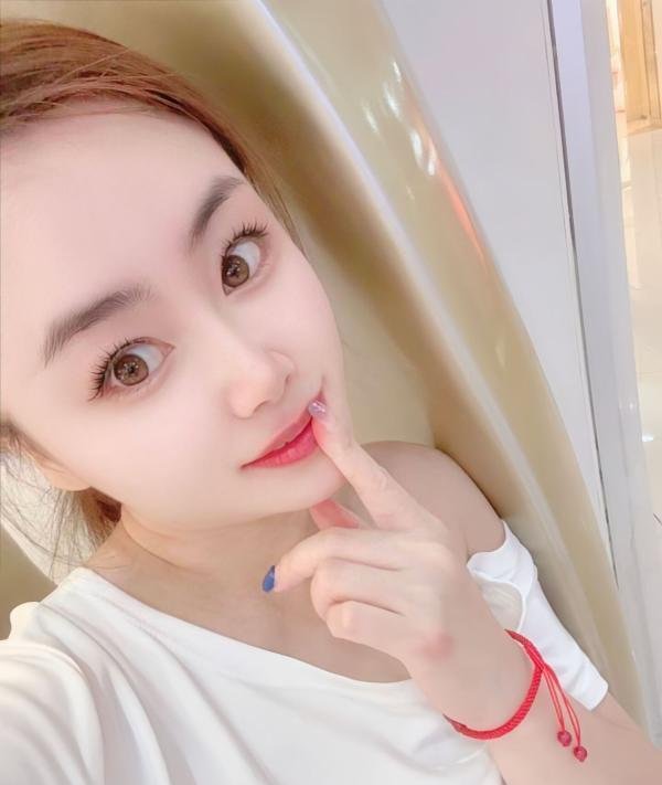 郑州毒龙美娇娘秀儿-69俱乐部