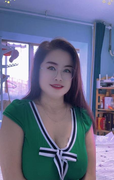 河北区奶牛大胸姐姐-69俱乐部