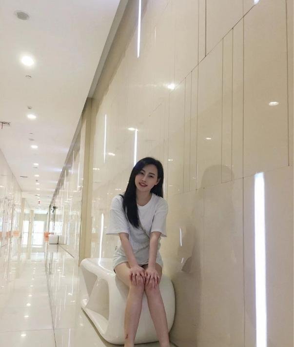 反差小萝莉阳阳-69俱乐部