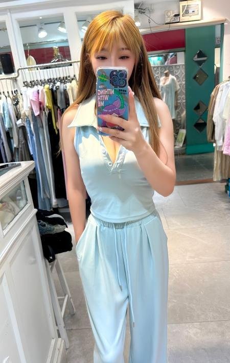 建邺舌吻骚女小海绵-69俱乐部