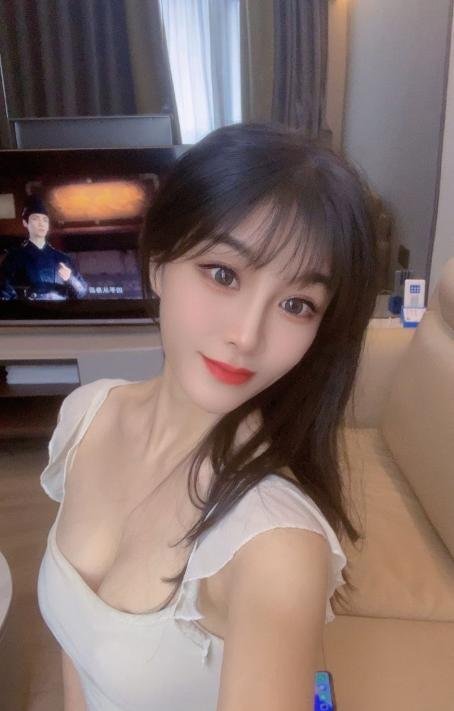 颜值高身材好姗姗-69俱乐部