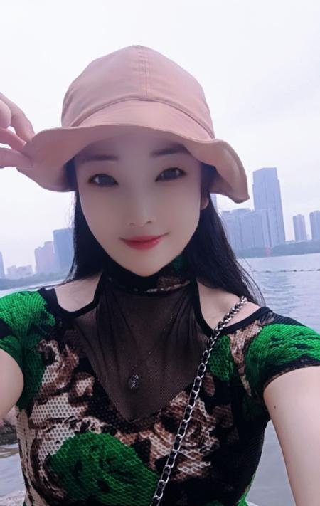 蜀山辣妹子-69俱乐部