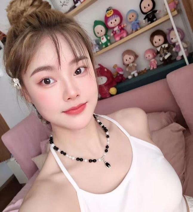 微胖钱多多老师-69俱乐部