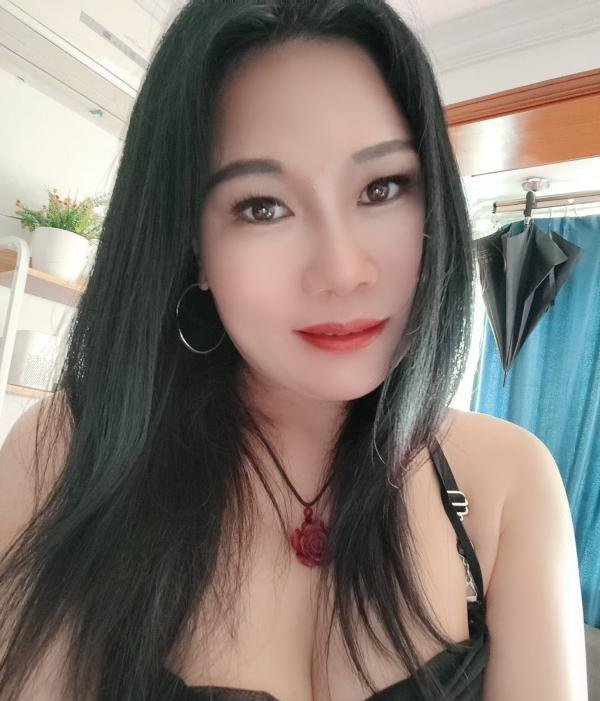 杨浦区风骚熟女-69俱乐部