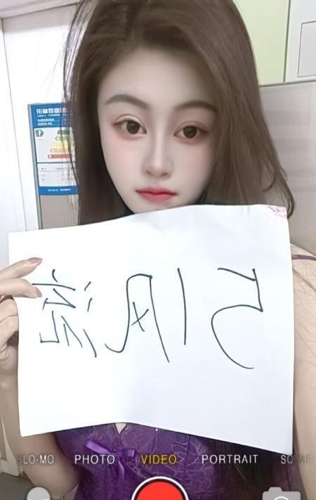 奶大屁股大小姐姐-69俱乐部