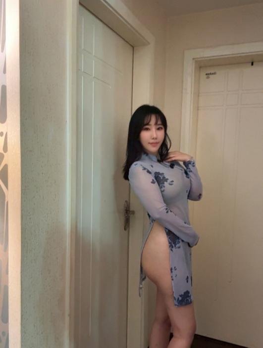 琳琳小姐姐-69俱乐部