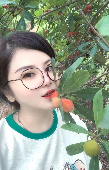 西青D奶大胸莉莉-69俱乐部