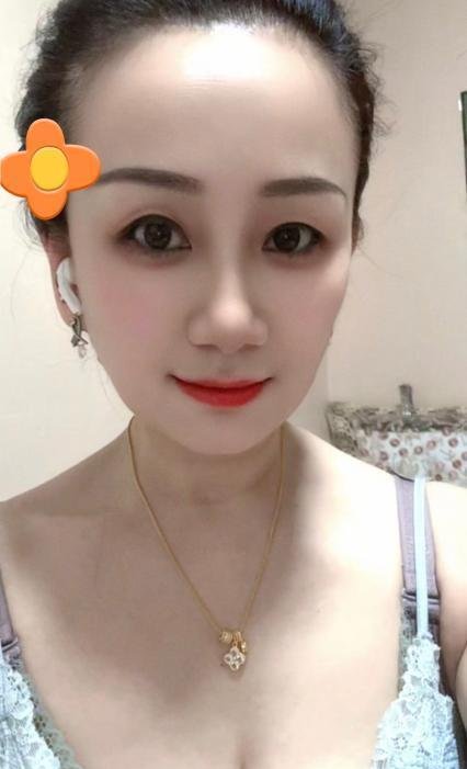 市中心泄火少妇-69俱乐部