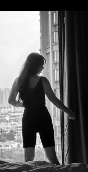 桐梓林玲珑身材不限次-69俱乐部