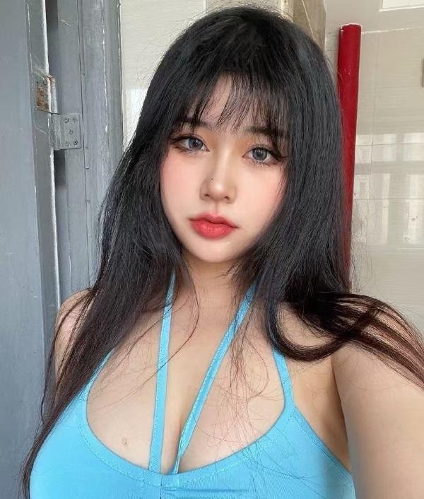 黑丝肉臀鲨鱼老师-69俱乐部