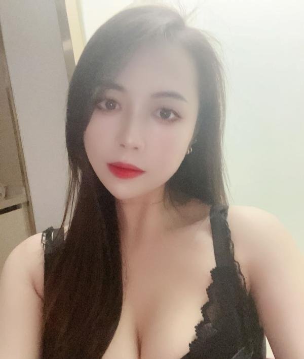 兼职风韵犹存乐乐-69俱乐部