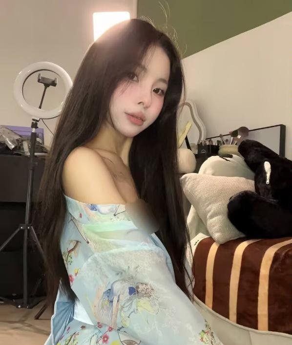 普陀风骚制服屁桃-69俱乐部