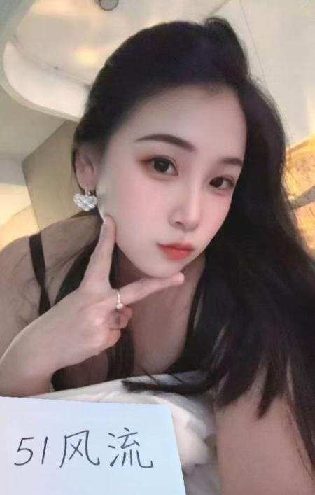 婉儿很迷人-69俱乐部