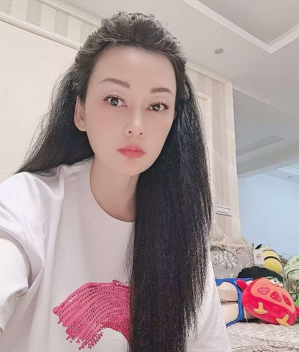 南稍门大胸霞姐姐-69俱乐部