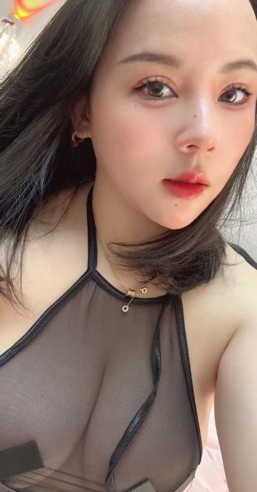 可舌吻情趣诱惑大奶-69俱乐部