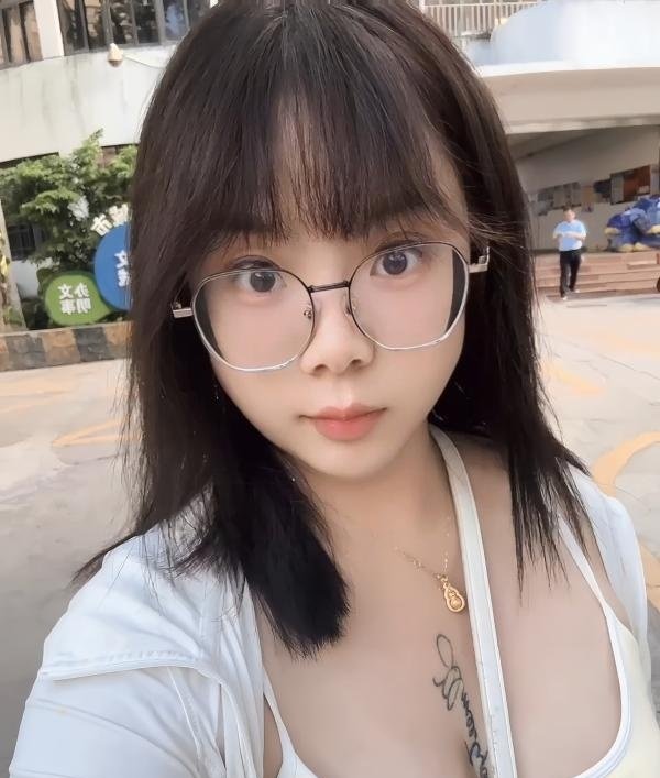 龙岗健身美女扶摇-69俱乐部