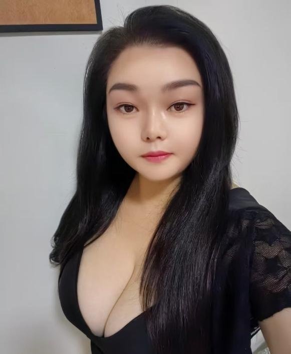 滨湖性感大奶骚妹-69俱乐部