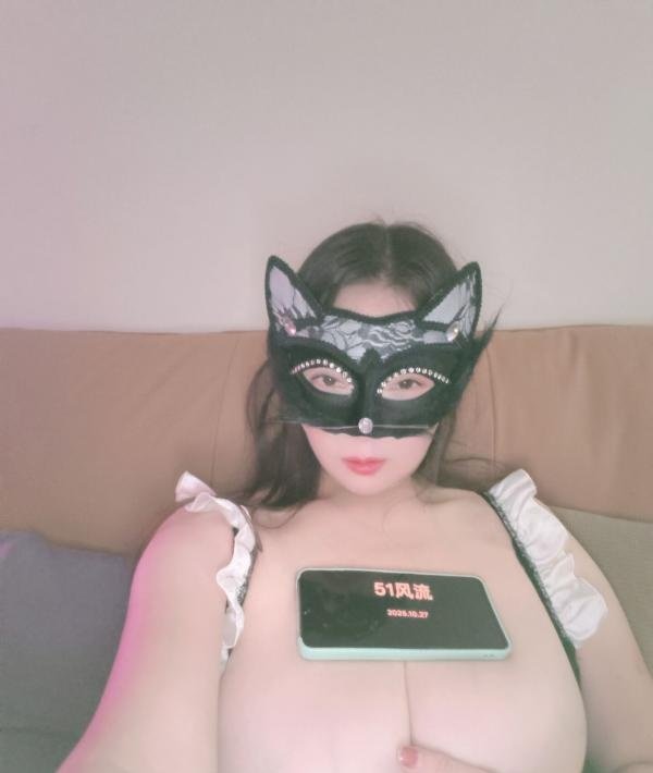 巨乳软胸-69俱乐部