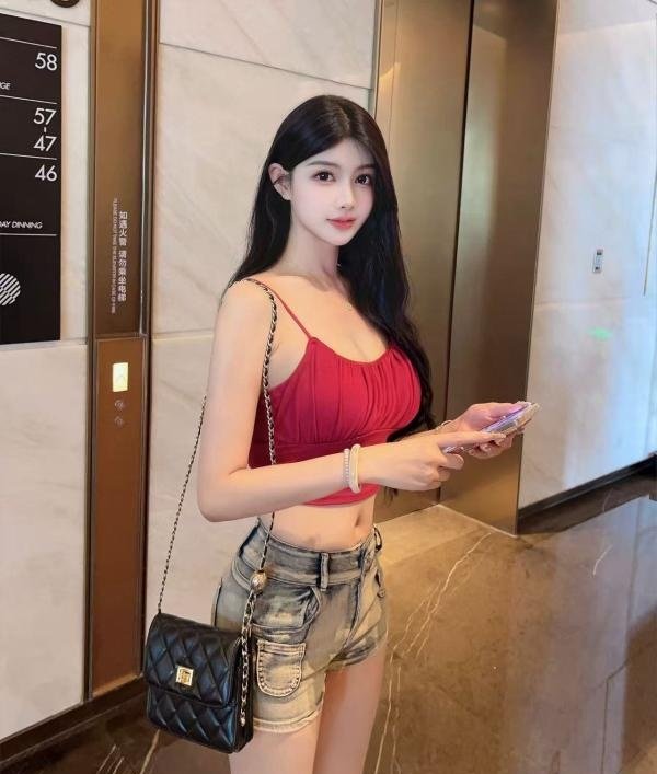 气质高颜值模特-69俱乐部