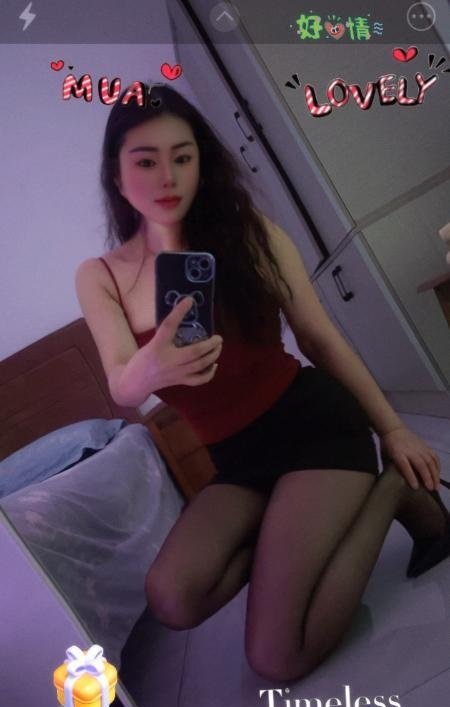 大胸黑丝小少妇-69俱乐部