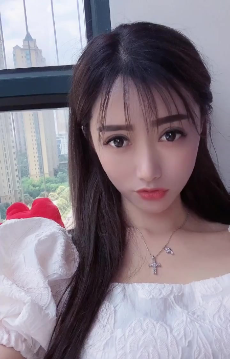 郑州纯欲系靓妹-69俱乐部